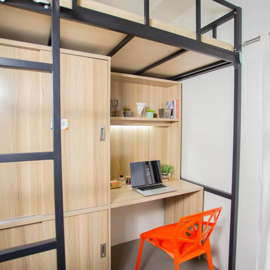 Hostel The City Flats Amorsolo Makati City